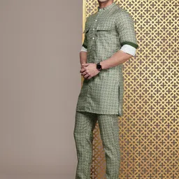 House of Pataudi Men Printed Pure Cotton Jashn Pakistani Kurta with Trousers image 4