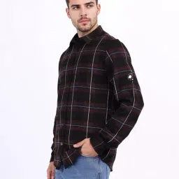 Iconic Mens Maroon Checked Collar Pure Cotton Shirt image 3