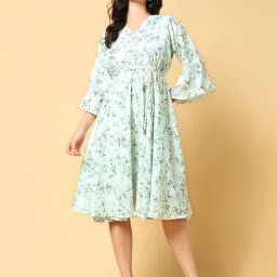 showoffff SHOWOFF Green Floral Print Fit & Flare Dress image 1