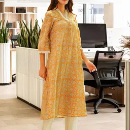 Ambraee Floral Printed Pleated Pure Cotton A-Line Kurta with Leggings image 3