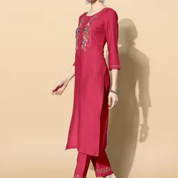 Anouk Rustic Floral Yoke Design Thread Work Straight Kurta With Trousers image 4
