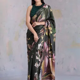 navyasa by liva Green Printed Saree With Unstitched Blouse image 1