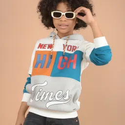 Crimsoune Club Boys White Color Block Sweatshirt image 1