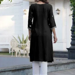 Geetha Creation Women Embroidered Thread Work Handloom Satin Kurta image 3