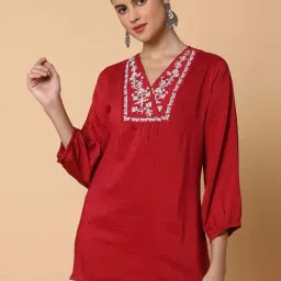 showoffff SHOWOFF Maroon Cotton Embroidered A Line Short Kurti-picture-32