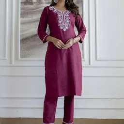 Auzanoor Collection Ethnic Motifs Embroidered Pure Cotton Straight Kurta With Trousers-image-35