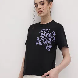 The Roadster Life Co. Women Printed Boxy T-shirt-image-56