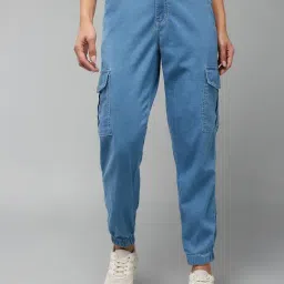 DOLCE CRUDO Light Blue Denim Regular Fit High Rise Joggers-picture-29