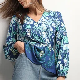 Vero Moda Blue & White Floral Print Top image 1