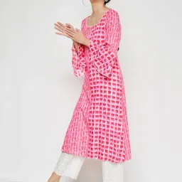 Global Desi Pink Check Straight Kurta-picture-11