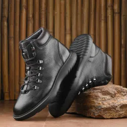 Hitz Luxure Men's Black Casual Boots image 1