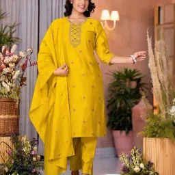 Juniper Yellow Embroidered Kurta Pant Set With Dupatta-image-0