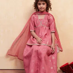 BIBA Woven Half Sleeves Floral Foil Printed Lace Embellished Kurta Lehenga With Dupatta Set - Pink-image-7