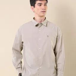 U.S. Polo Assn. Men Tailored Fit Spread Collar Solid Cotton Formal Shirt image 2
