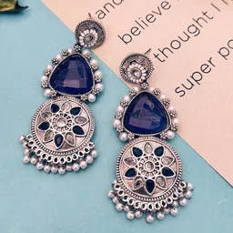 Anouk Silver-Plated Stones Studded & Pearls Beaded Circular Shaped Oxidised Drop Earrings image 3