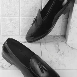 Metro Men's Black Formal Moccasins-picture-34