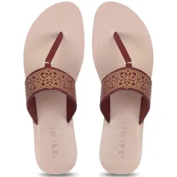 Aurelia Women's Zbeatrice Burgundy T-Strap Sandals image 1