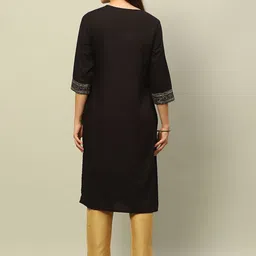 Rangriti Floral Printed Straight Kurta image 5