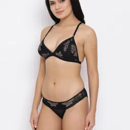 Clovia Black Lace Bralette With Bikini Panty image 3