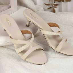 Metro Women's Off White Cross Strap Sandals-picture-0