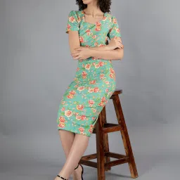NEUDIS Green Floral Print Top With Skirt image 4