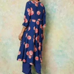 Melange by Lifestyle Blue Printed Kurta Pant Set image 2