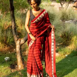 Suta Maroon Striped Saree image 1