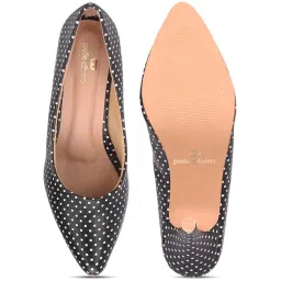 Pelle Albero Women's Black Stiletto Pumps image 3