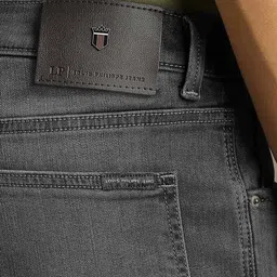 Louis Philippe Jeans Men Regular Fit Mid-Rise Light Fade Jeans image 4