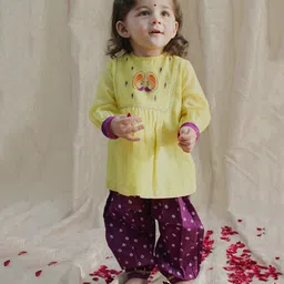 Tiber Taber 100% Chanderi CottonFull Sleeves Peacock Embroidered Kurta With Bandhani Designed Salwar Set - Yellow-image-64