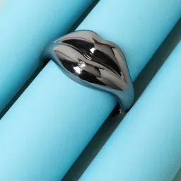 Sohi Lips Dark Silver Bracelet image 1