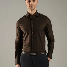 Tommy Hilfiger Brown Cotton Regular Fit Checks Shirt-picture-37