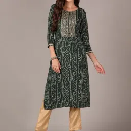 Vaamsi Green Embroidered Straight Kurta-image-19