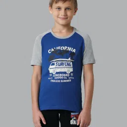 Van Heusen Regular Fit Smart Tech Easy Stain Release T-Shirt - Monaco Blue image 1