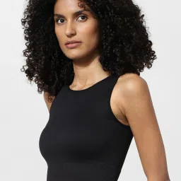 Only Black Regular Fit Crop Top image 3