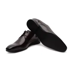 Gabicci Men's Dapper Burgundy Derby Shoes image 5