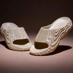 Red Tape Men's Sunnies Beige Slides image 1