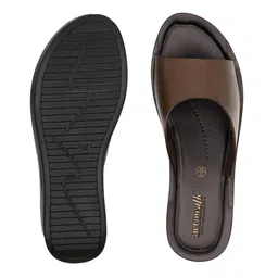 Aerowalk PU Platform Sandals image 3