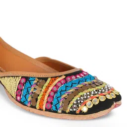NR By Nidhi Rathi Women Handcrafted Embellished Ethnic Mojaris with Embroidered Flats image 2