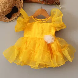 Qvink Organza Flutter Sleeves Floral Applique Detailed Tiered Dress - Yellow-picture-11