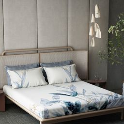 DDecor Blue & White 180 TC Bedsheet with 4 Pillow Covers-picture-23