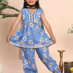 Cutiekins Girls Floral Printed Gotta Patti Kurta with Palazzos & Dupatta Kurta Sets-picture-28