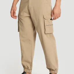 The Roadster Lifestyle Co Men Pure Cotton Relaxed Fit Cargo Trousers-picture-22