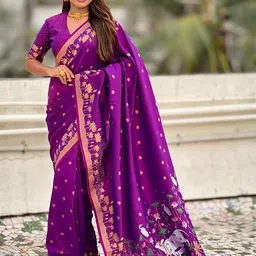 ELITE WEAVES Ethnic Motifs Zari Silk Blend Banarasi Saree image 3