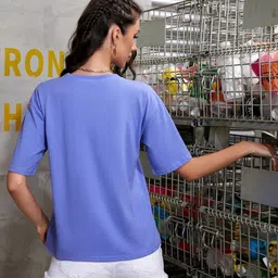 Dreambe Women 2 Printed V-Neck Extended Sleeves T-shirt image 2