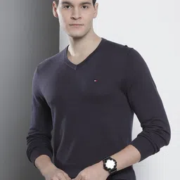 Tommy Hilfiger Pure Cotton V-Neck Solid Sweatshirt image 2