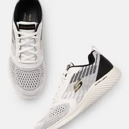 Skechers Men Off-White Solid Sneakers-image-57