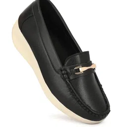 TROTUS Women Loafers image 4