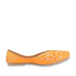 Desi Colour Women's Orange Ethnic Juttis-picture-32