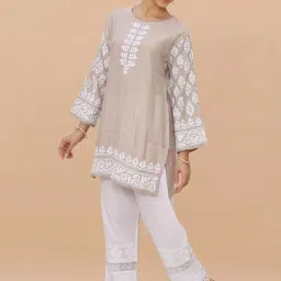 house of kari Saba Chikankari Short Kurta In Modal Silk - Beige image 2